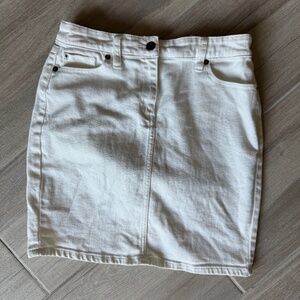 J.Crew White Short Jean Skirt with Pockets - Women's Size 25